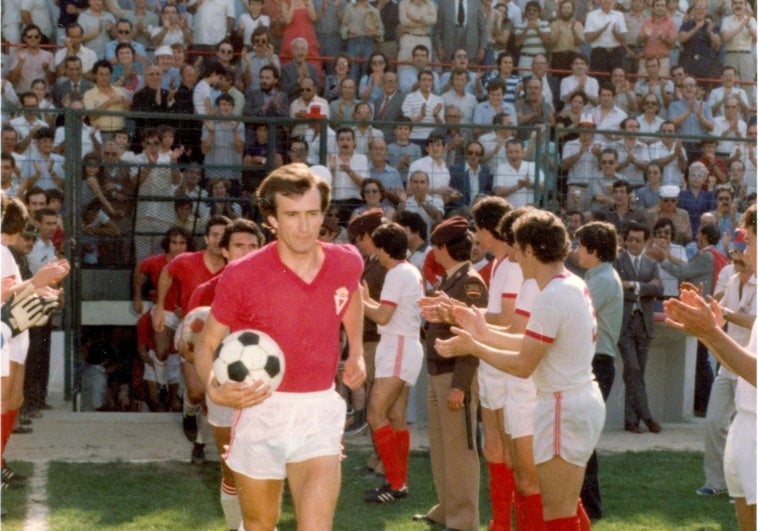El ascenso a Primera que inauguró la mejor época del Real Murcia cumple 45 años